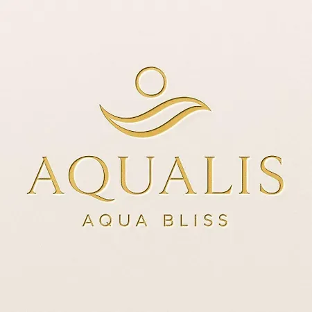 ホテル Aqualis