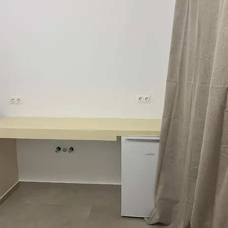 Aqualis * אדאמאס