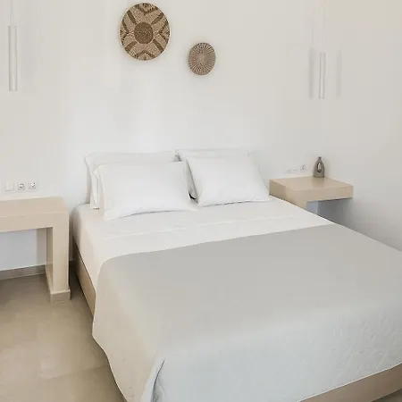 Aqualis Hotell *