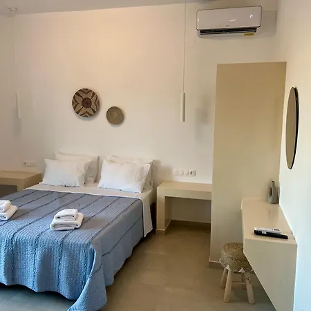 Aqualis Hotell *