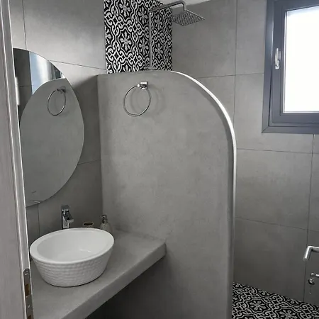 Hotell Aqualis Adamantas (Milos)