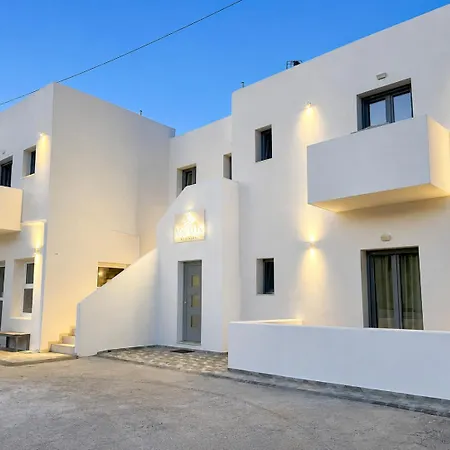 Aqualis * Adamantas (Milos)