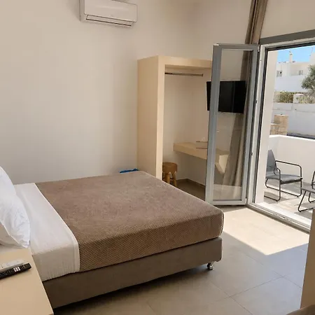 Aqualis Hotell *