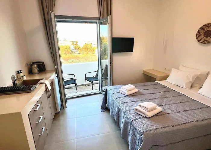 Aqualis Hotel Adamantas